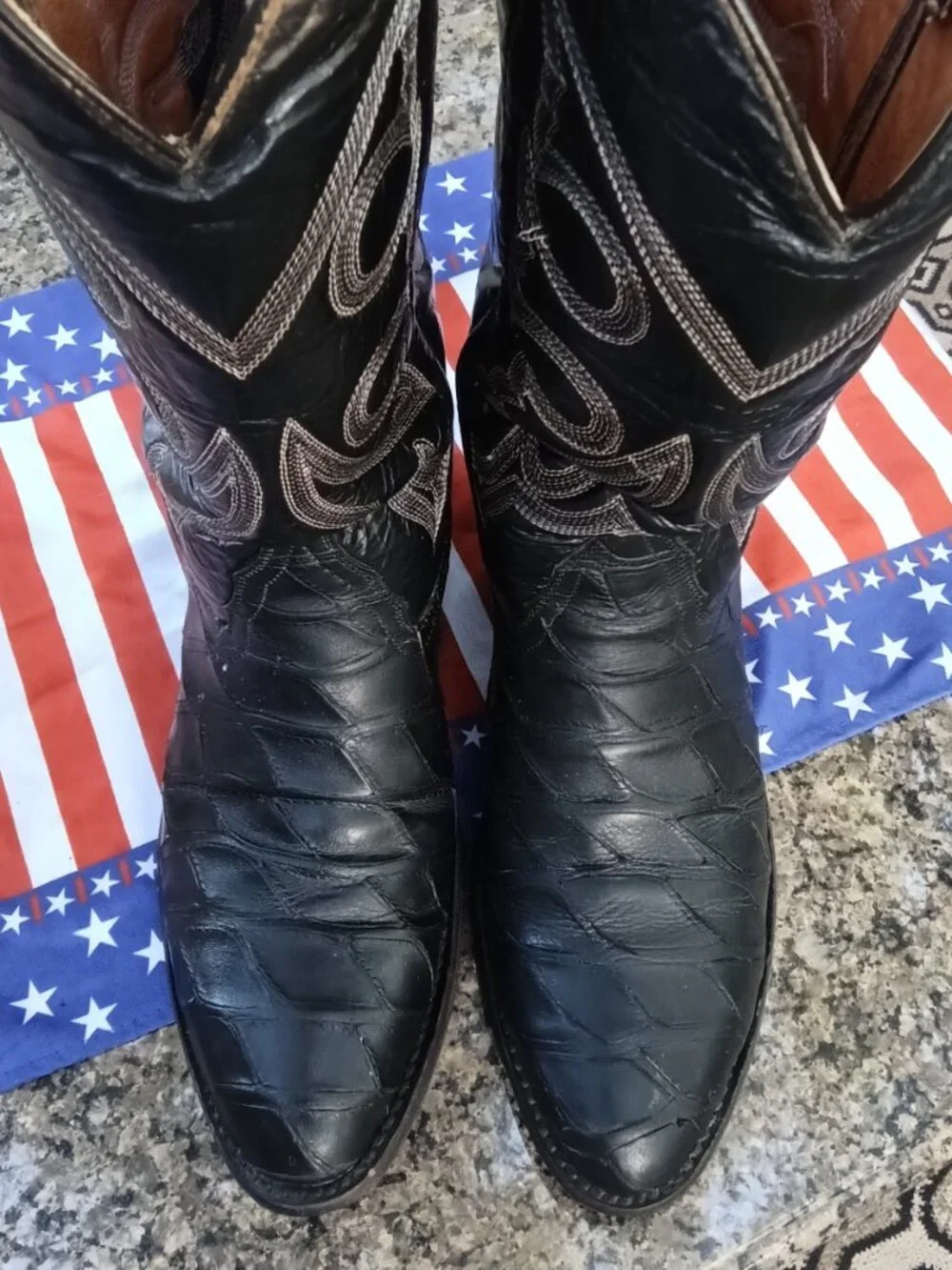 Vintage Montana Boot Company, Pangolin Prints, Size 11D, Black